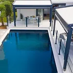 First Apartman *