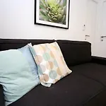 Apartman First *