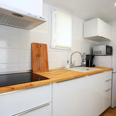 Apartment First *
