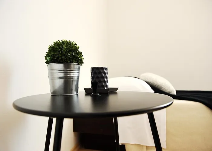 Apartament First *