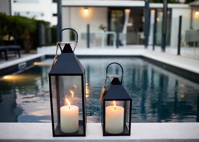 First Apartman Zára