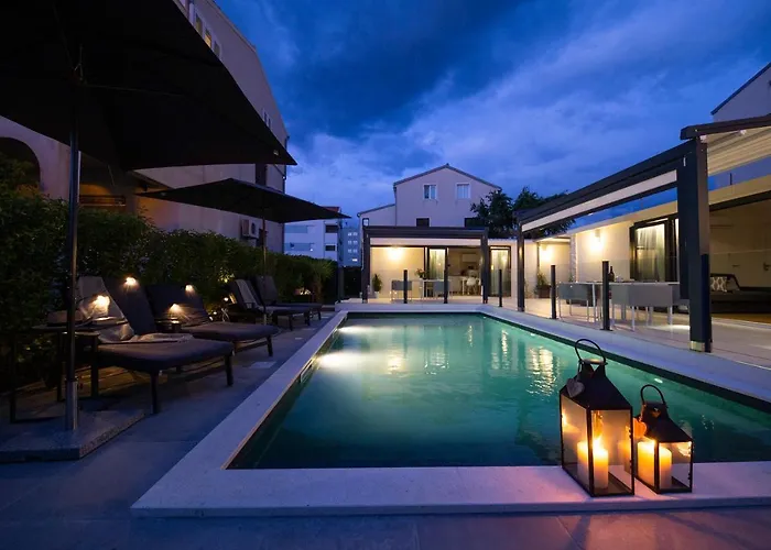 First Apartman Zára