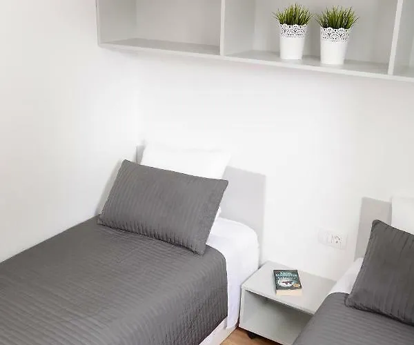 First Apartman Zára