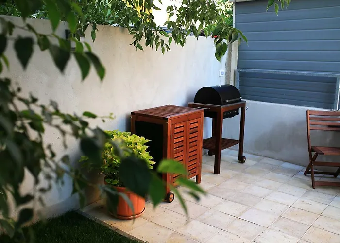 Apartman First Zára