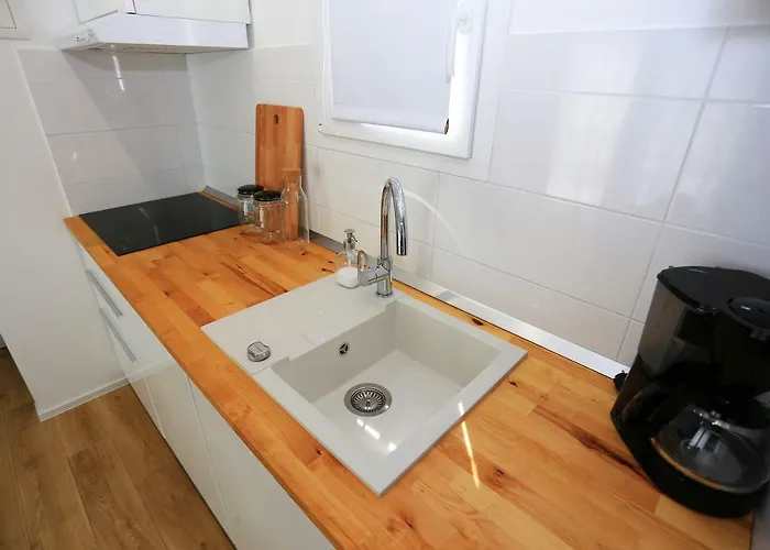 Apartman First Zára